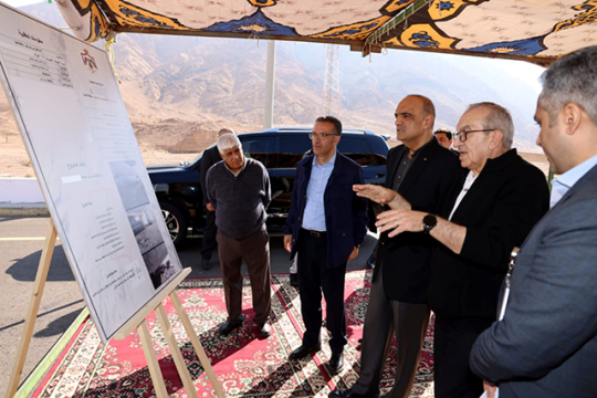 Khasawneh inaugurates Aqaba Back Road, Wadi Yutum Bridge-
