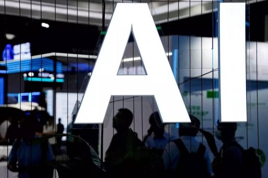 FTC opens inquiry into Big Tech’s partnerships with leading AI startups