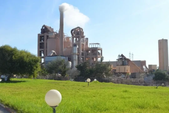 Cement and clinker: Beni Saf plant to export 45,000 tons by 2024