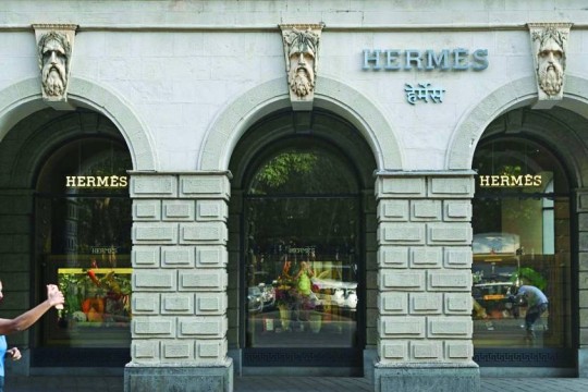 Luxury brands eye India’s vast market, but challenges remain-Qatar