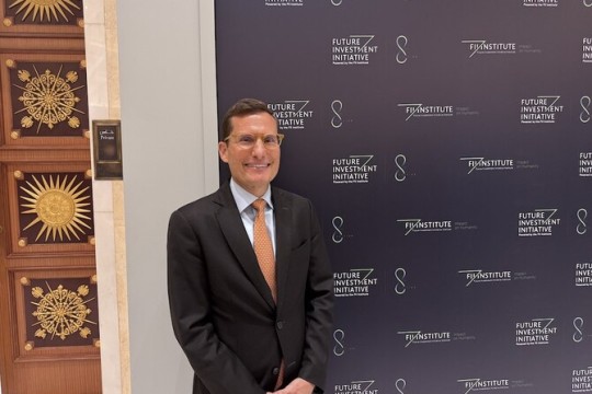 Saudi Arabia nears cashless society with 98% contactless payment: Visa executive