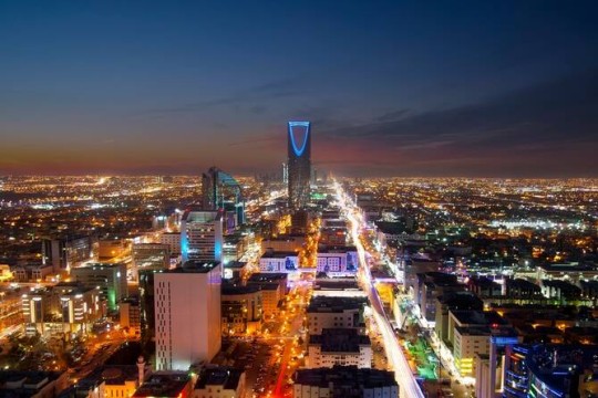 Saudi PMI rises to 57.2 in June as non-oil sector hits 3-month high-Saudi Arabia