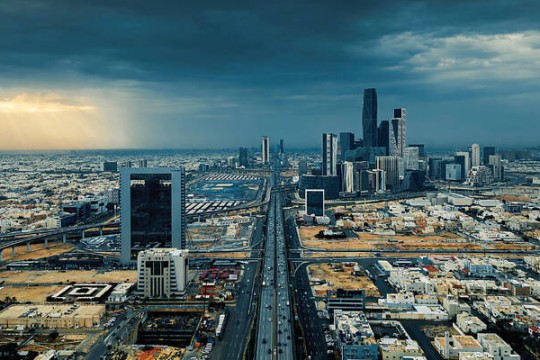 Saudi Arabia hits 79% digital transactions in its cash to code journey