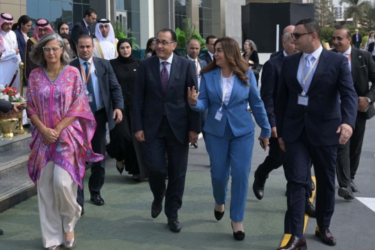 Egypt’s PM inaugurates Urban Expo at WUF12