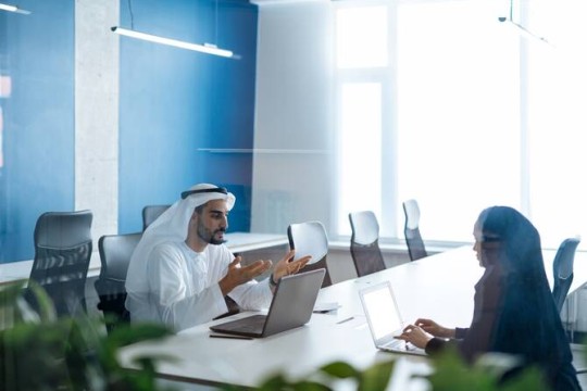 Saudization rates in marketing, sales professions announced-Saudi Arabia