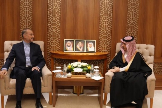 Iran, Saudi FMs call for facilitating economic cooperation-Iran