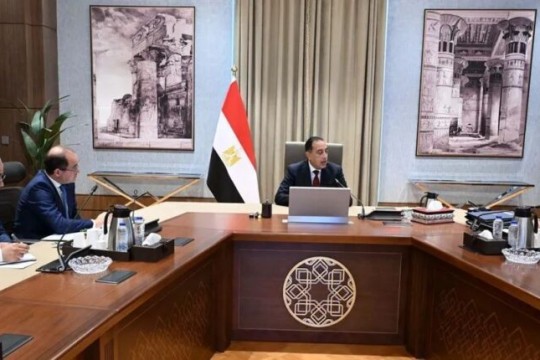 PM Madbouly reviews fuel financing, stock levels with finance, petroleum ministers-