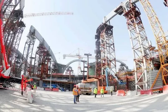 Contracting companies vie to build homes in two residential projects-