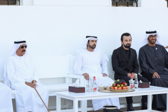 Hamdan bin Mohammed meets with members of business, trading community-UAE
