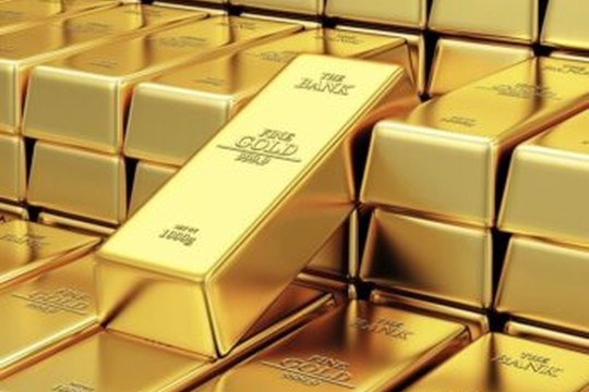 Gold Holds Gains after US Rate Cut