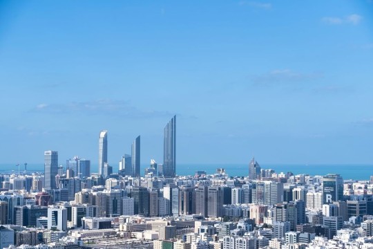 12,309 buildings completed in Abu Dhabi in H1/25-UAE