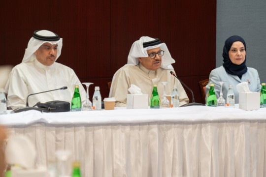 Saudi statistics authority signs cooperation deal with National Center for Debt Management