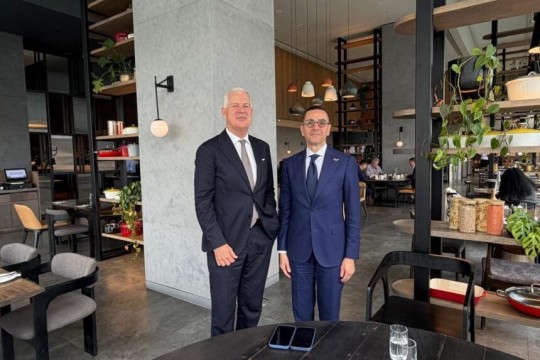 El Khatib meets with ICC’s Denton on sidelines of Bloomberg summit-Egypt