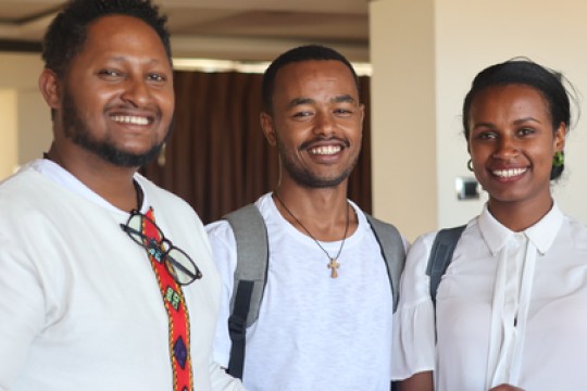 شركة Merck تواصل جهود مكافحة داء البلهارسيات في مختبر لرواية القصص