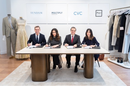 مجموعة ملتيبلاي توقع على صفقة استثمارية استراتيجية مع "سي في سي" و"بي إيه آي"  للحصول على حصة أغلبية مسيطرة (67.91%) في "تندام"