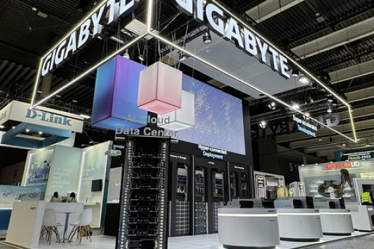 GIGABYTE Showcases Comprehensive AI Computing Portfolio at MWC 2025, Leading Industry Transformation from Development to Deployment