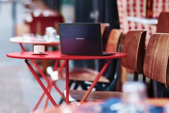 Lenovo™‎ في معرض MWC 2025: دفع حدود الإبداع والإنتاجية والابتكار المدعوم بالذكاء الاصطناعي نحو آفاق جديدة