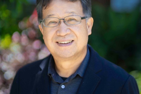 تحتفل شركة QPS بالذكرى السنوية الثلاثين