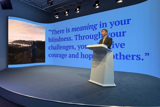 “And I Chose to Live” The Blind Sailor Mitsuhiro Iwamoto Takes the Stage at WEF