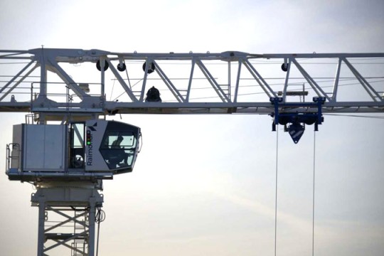 Raimondi unveils new range of flat-top tower cranes