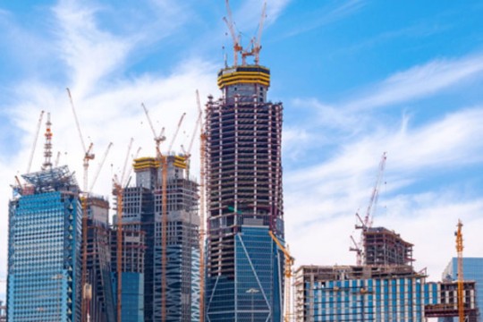 Saudi construction contracts in Q1 surges 79pc to $32bn