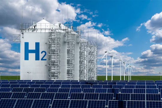 Wood lands pre-FEED contract for Oman’s blue hydrogen project